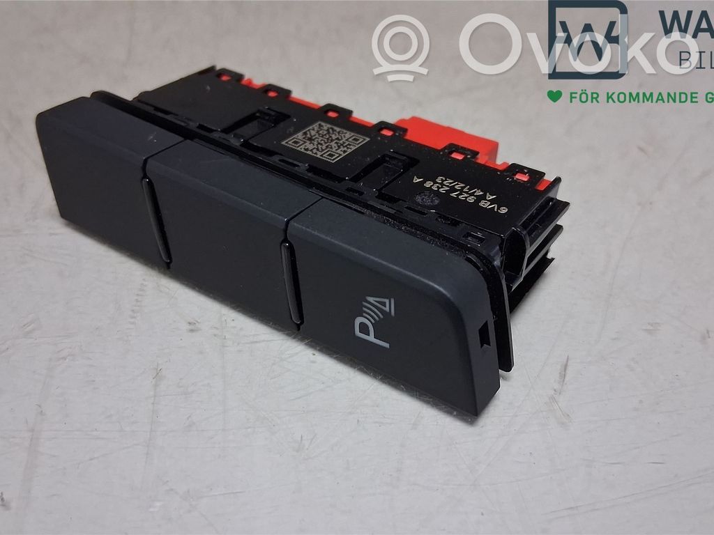 Skoda Fabia Mk4 (6VA) Interruptor del sensor de aparcamiento (PDC)
