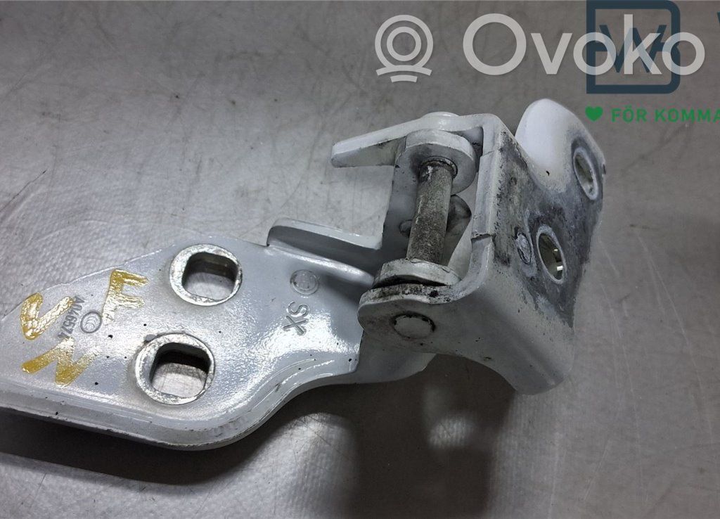Citroen Jumper Cerniera inferiore della portiera anteriore 