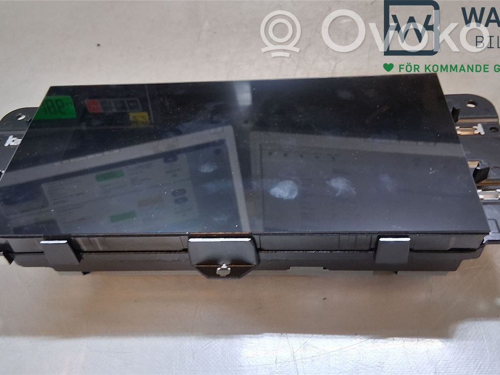 Audi A6 S6 C8 4K Monitor / wyświetlacz / ekran 