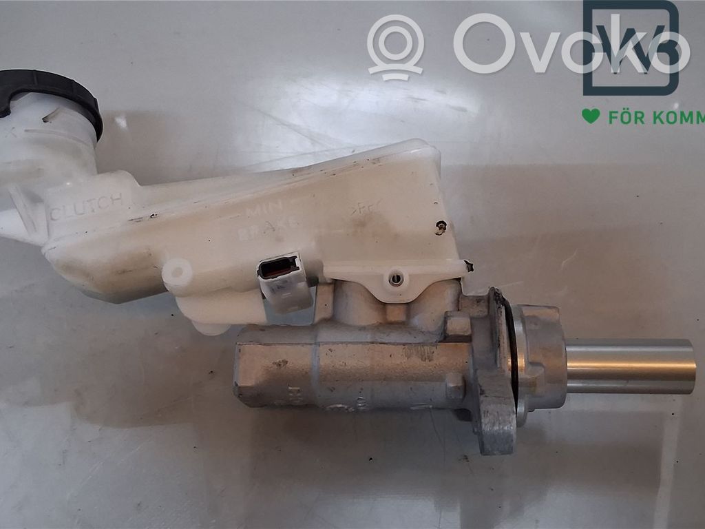 Isuzu D-Max Master brake cylinder 