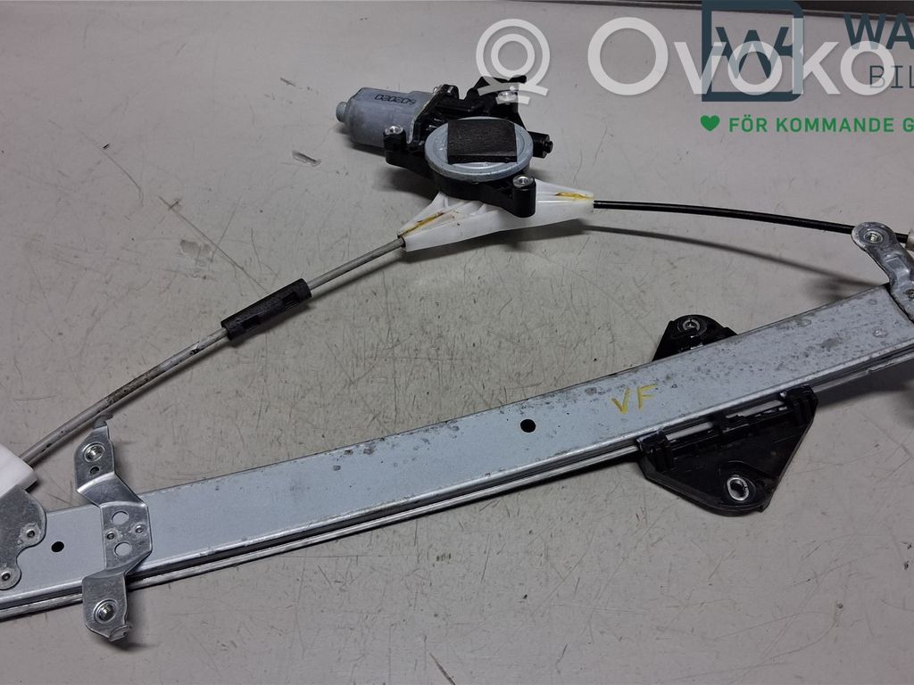 Subaru Outback (BS) Macara ușă față cu motor 
