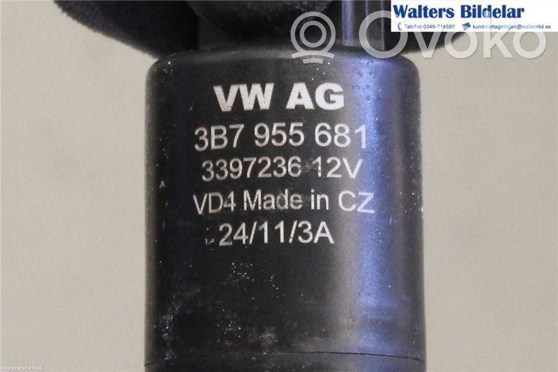 Volkswagen Golf VI Pompe lave-phares