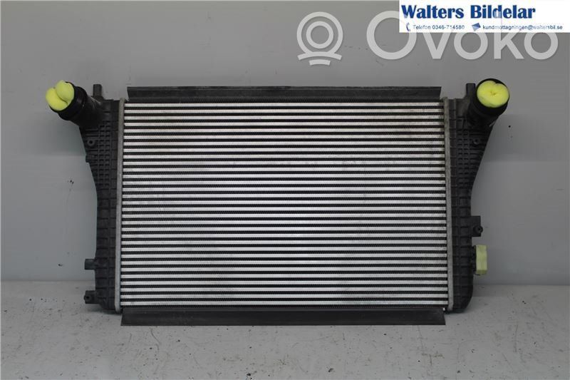 Volkswagen PASSAT CC Radiatore intercooler