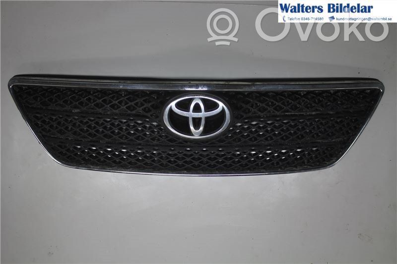 Toyota Corolla E120 E130 Front bumper lower grill 