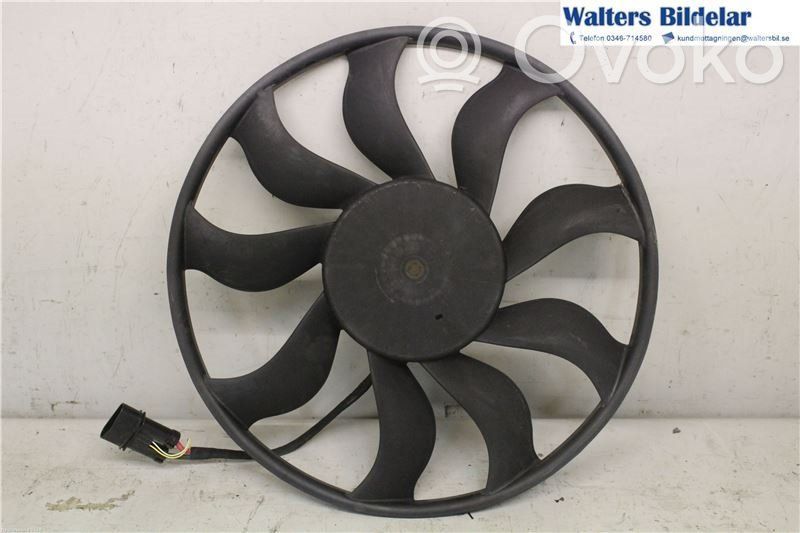 Volkswagen Touareg II Ventilatore di raffreddamento elettrico del radiatore 