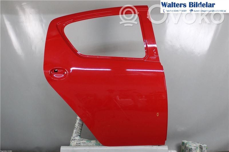 Toyota Aygo AB10 Puerta trasera 