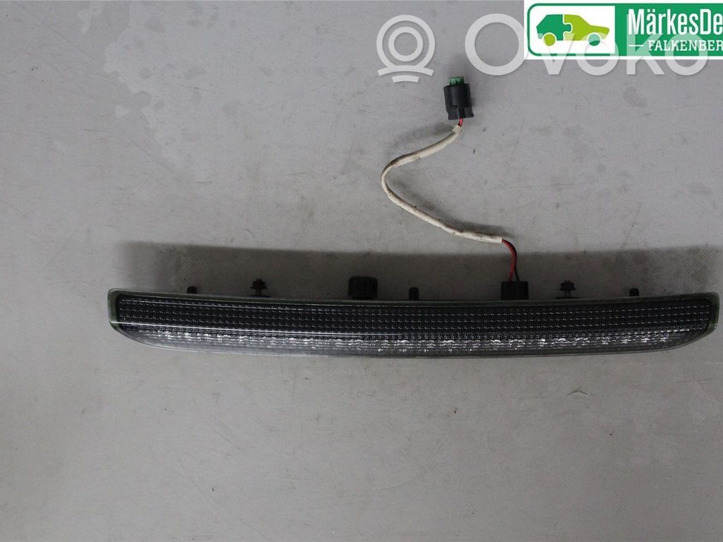 Trzecie światło stop   LR027950,LR045241,BJ3213A613