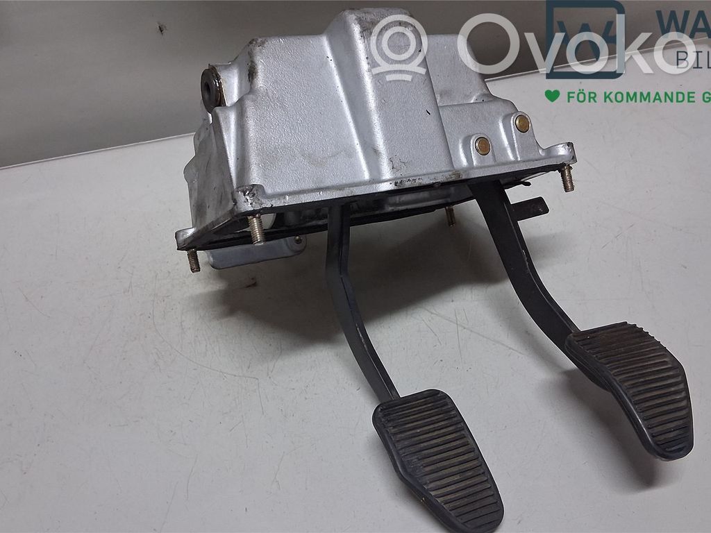 Conjunto de pedal   2129614,149293,2129614