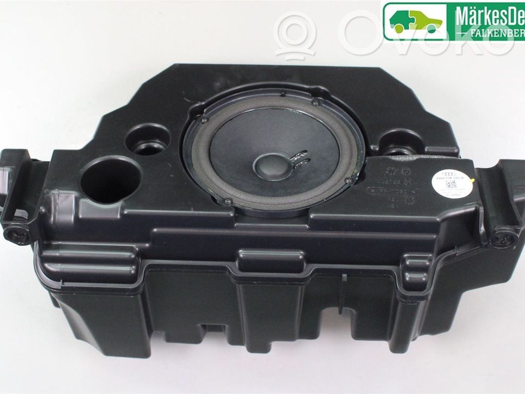 Audi A4 S4 B9 8W Front door speaker 
