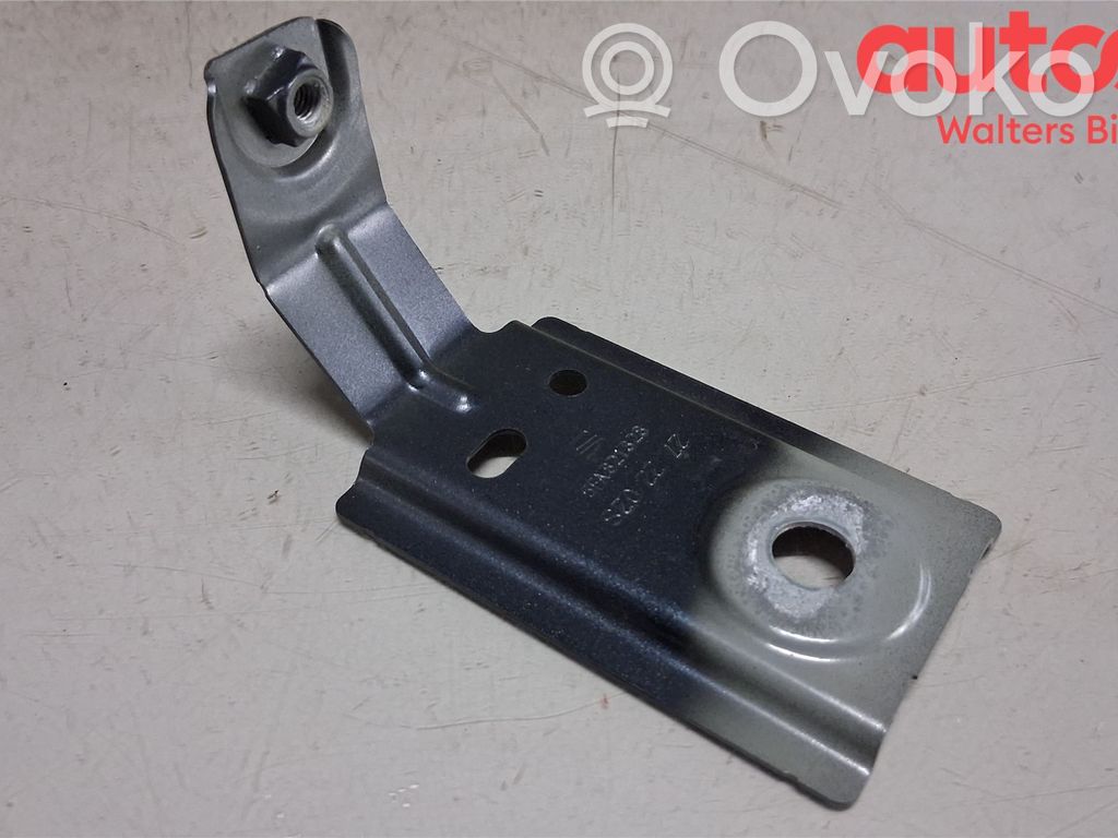 Seat Leon IV Fender mounting bracket 
