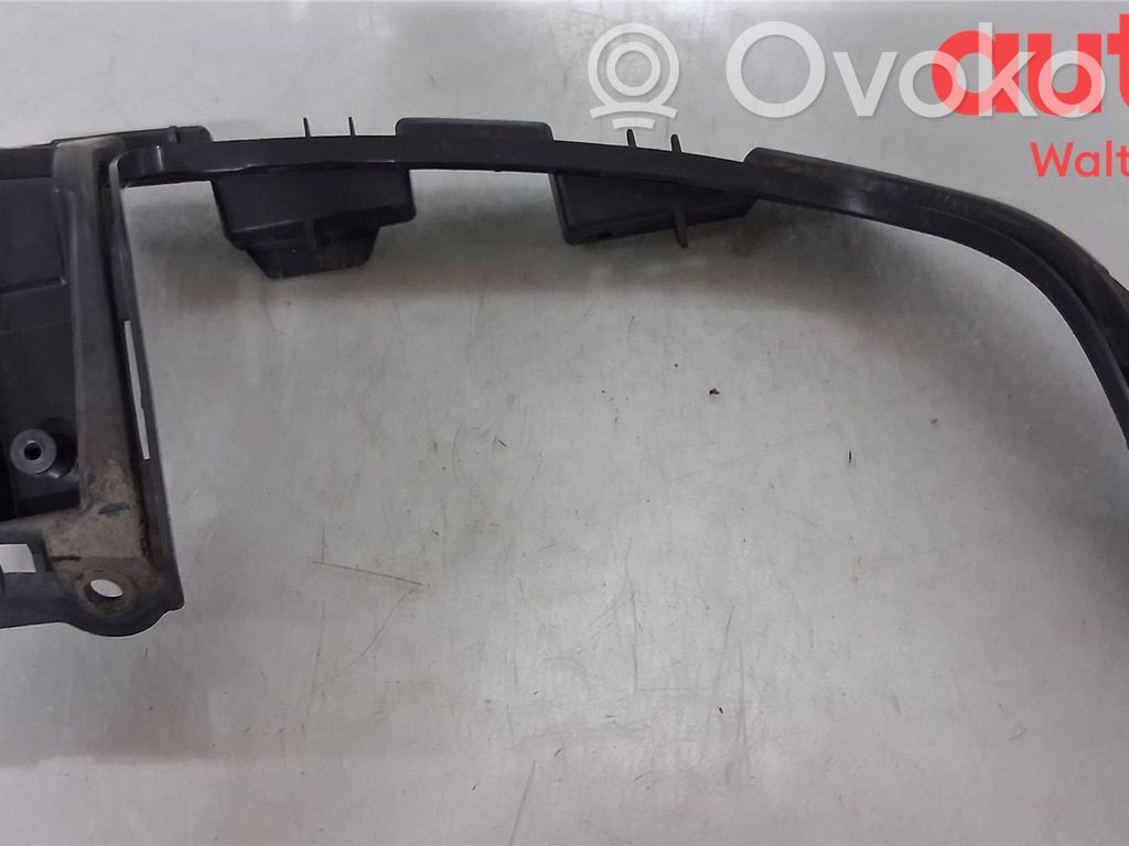 Volvo V60 Staffa di rinforzo montaggio del paraurti posteriore 