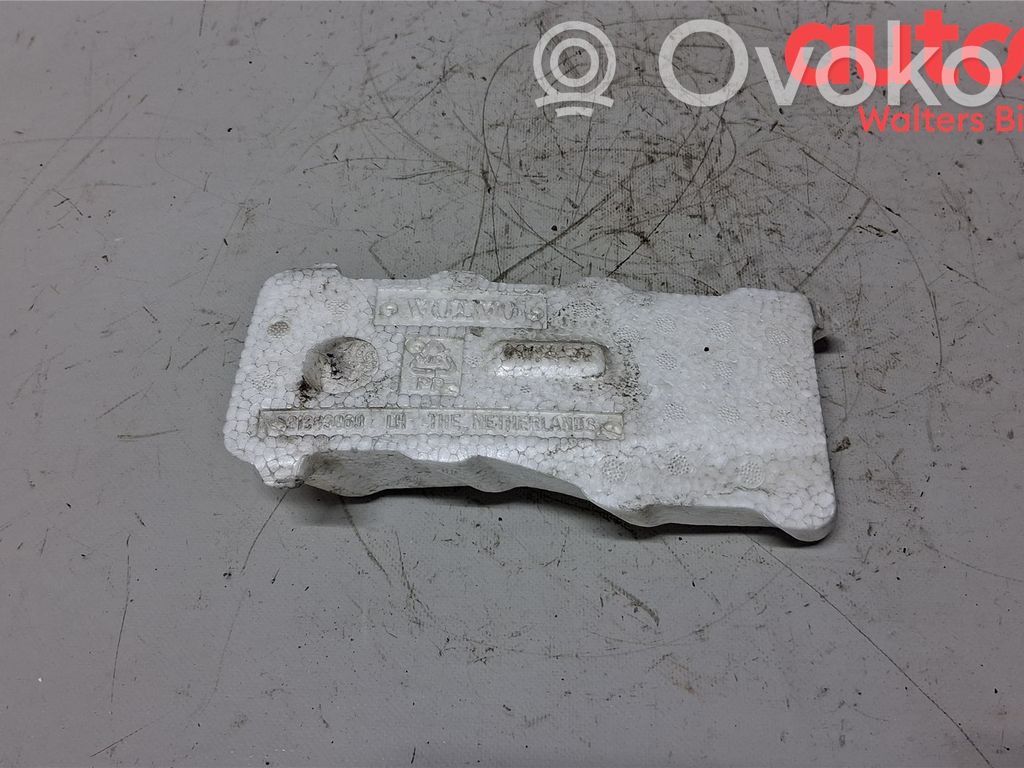 Volvo V40 Bufera putuplasta daļa 