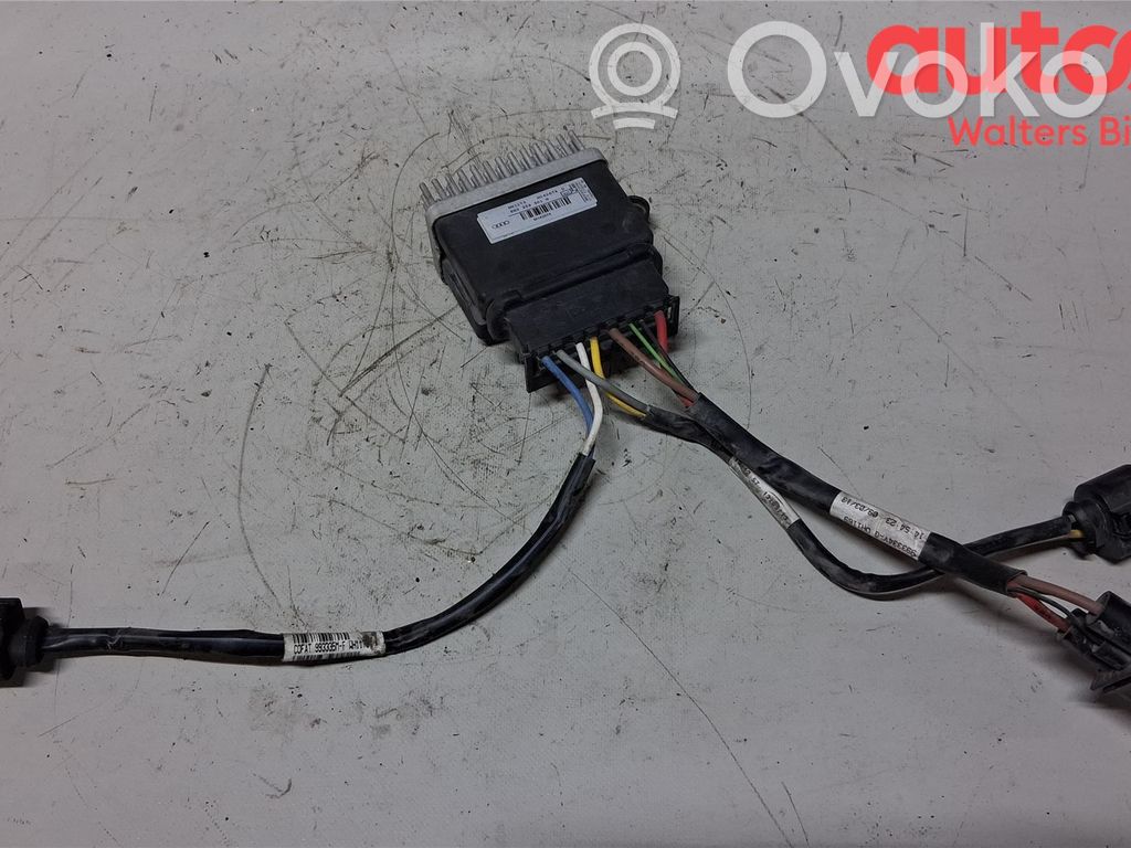 Audi A4 S4 B8 8K Relé del ventilador del refrigerador 