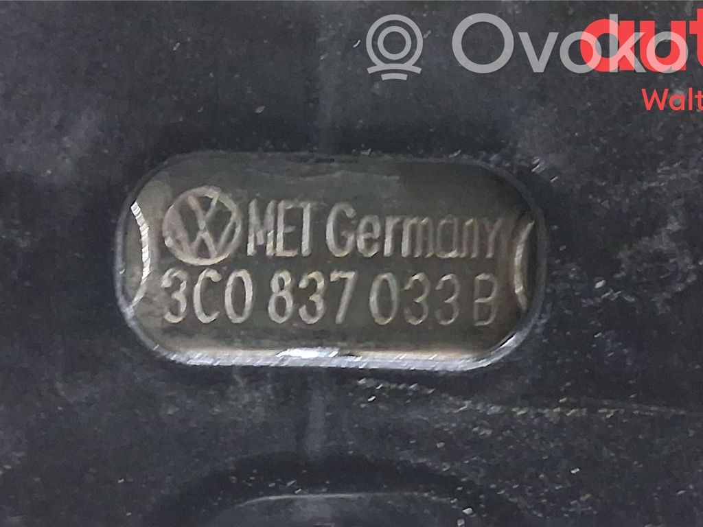 Volkswagen Golf VIII Încuietoare ușă spate 