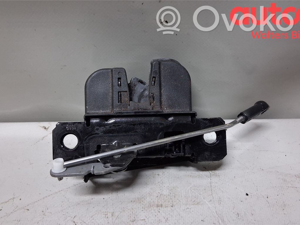 Volkswagen Caddy Zamek drzwi tylnych 