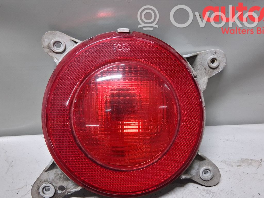 KIA Picanto Reflector spate 