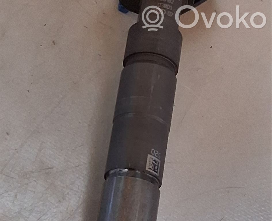 Mercedes-Benz C W206 Injector combustibil 