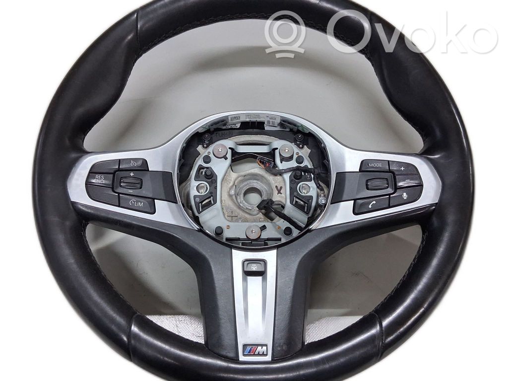 BMW 5 G30 G31 G38 Ohjauspyörä 