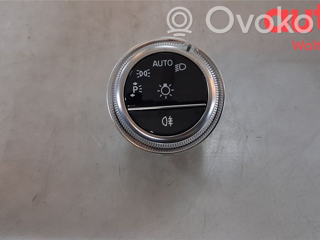 Mercedes-Benz C W206 Interruptor de luz