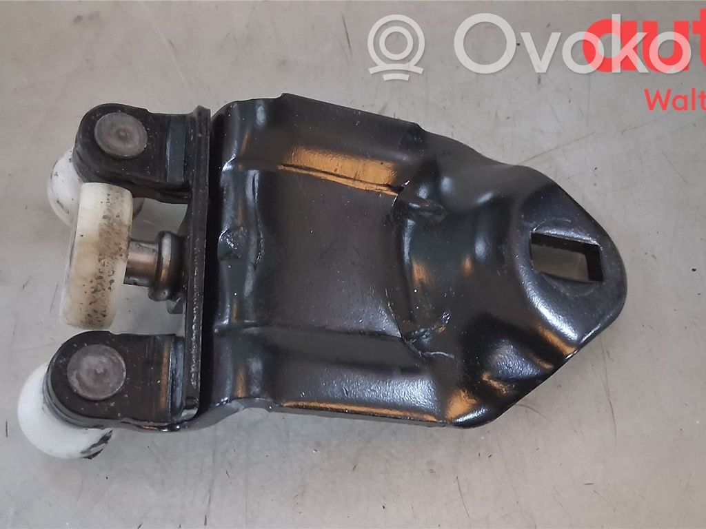 Ford Transit Custom Sliding door upper roller guide/hinge 