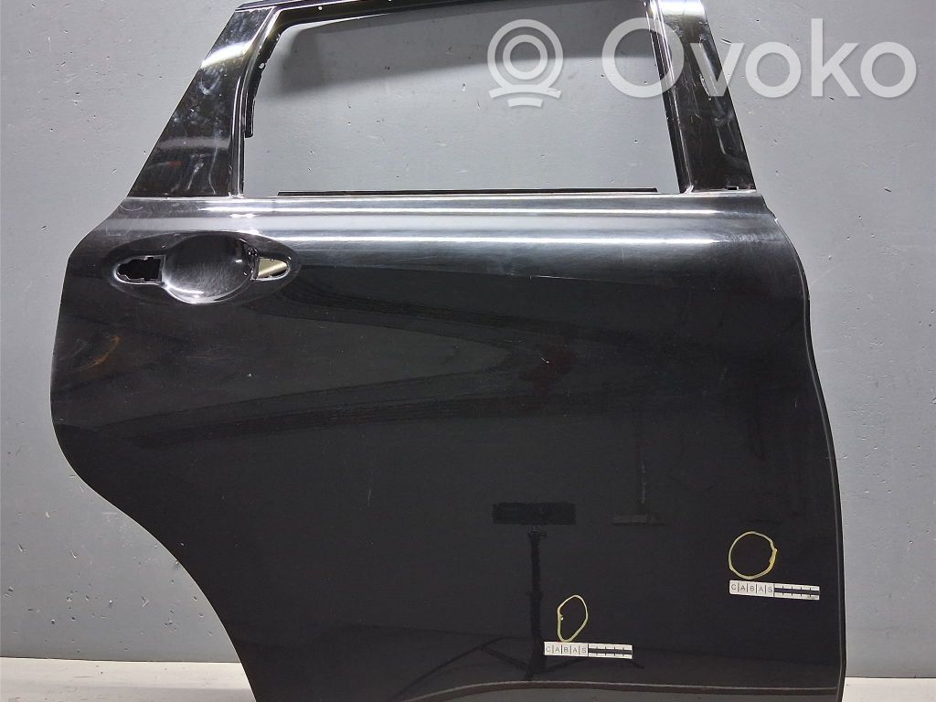 Nissan Note (E12) Galinės durys 