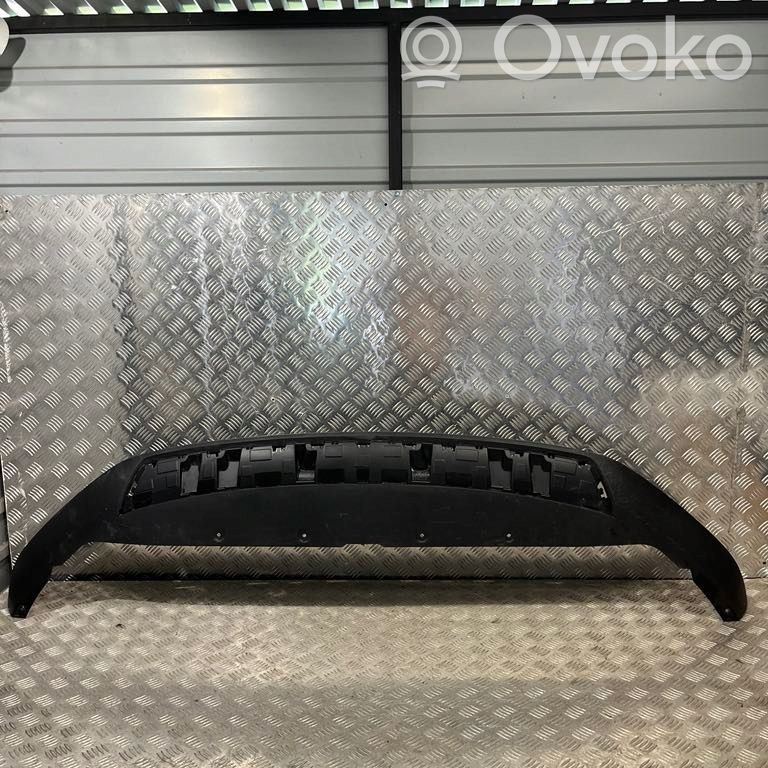Volvo XC40 Front bumper lip 