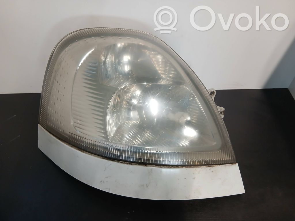 Renault Master II Headlight/headlamp 