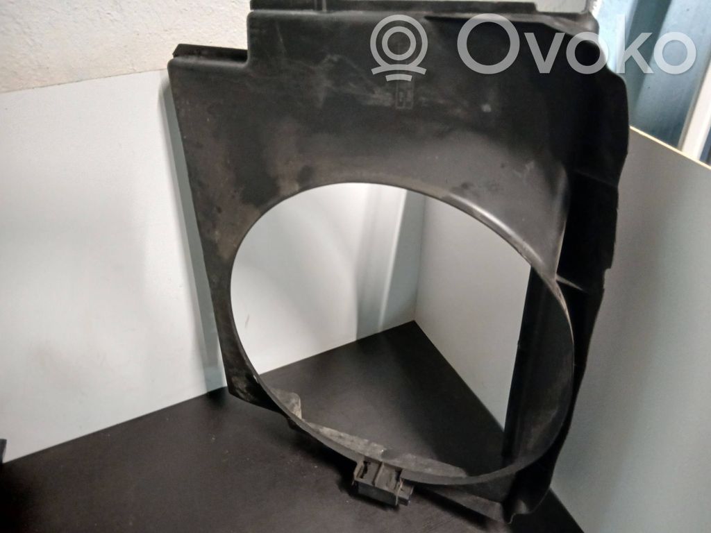 BMW 5 E39 Radiatoru panelis 