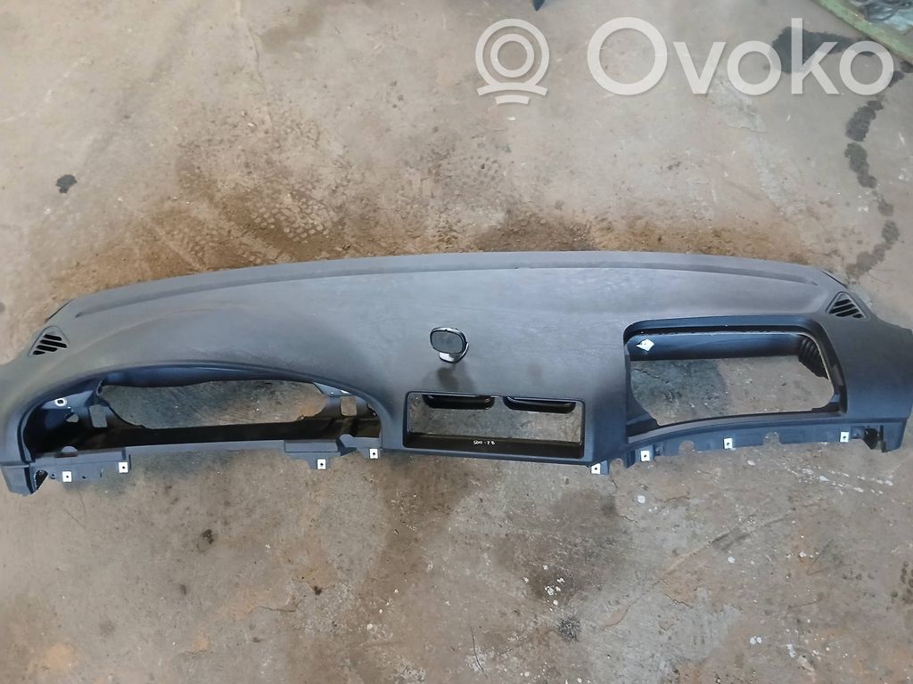 Dashboard   8159750