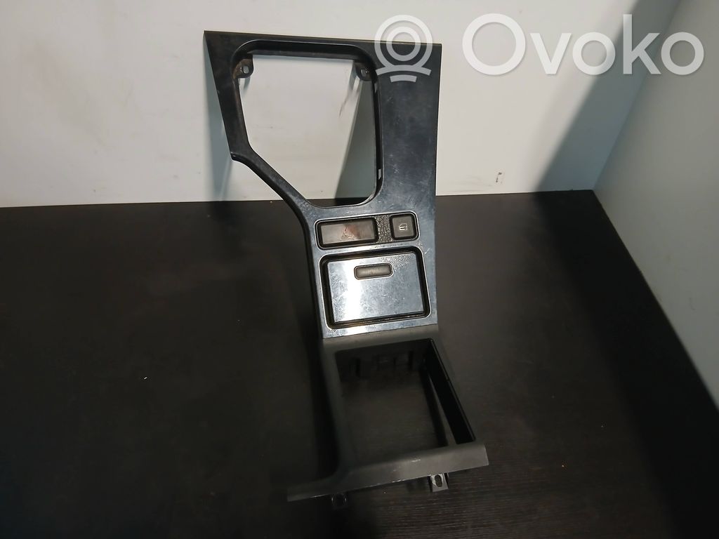 BMW 5 E39 Consola de plástico de la palanca de cambios 