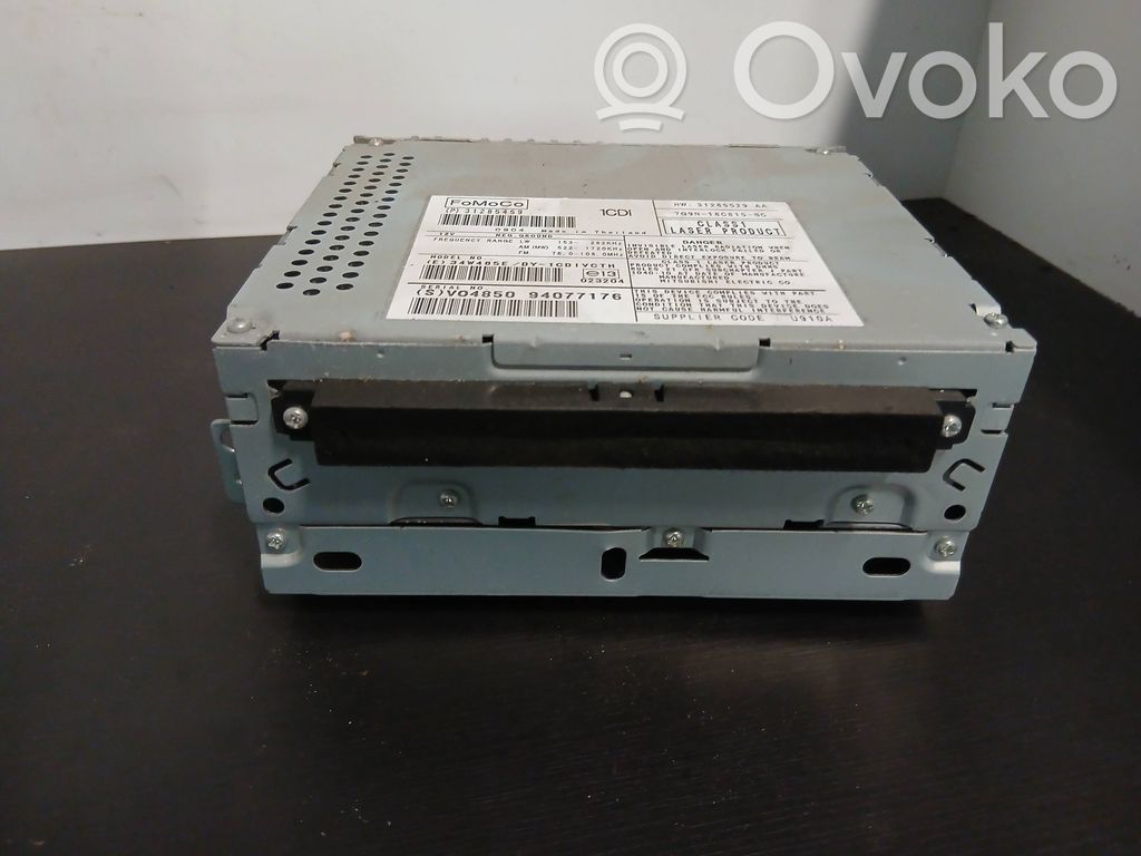 Volvo XC70 Unitate principală radio/CD/DVD/GPS 