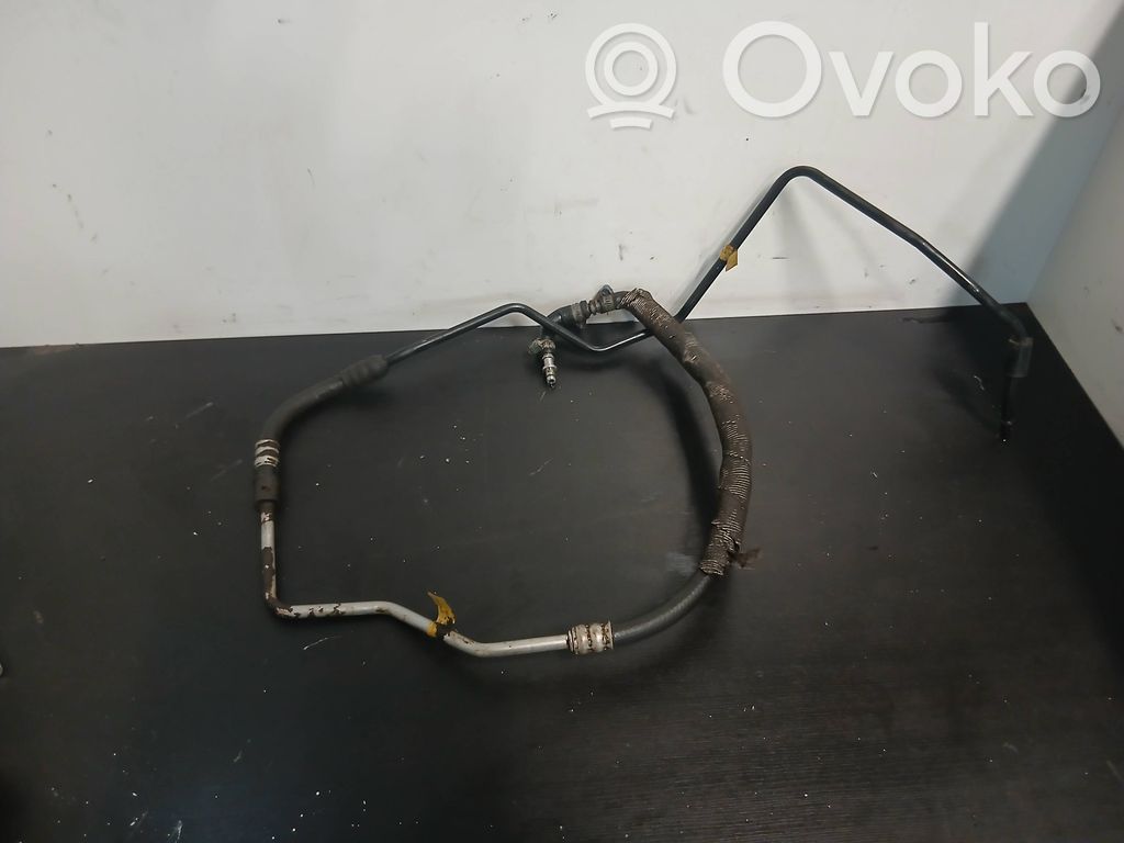 Volvo V70 Ohjaustehostimen letkusto 