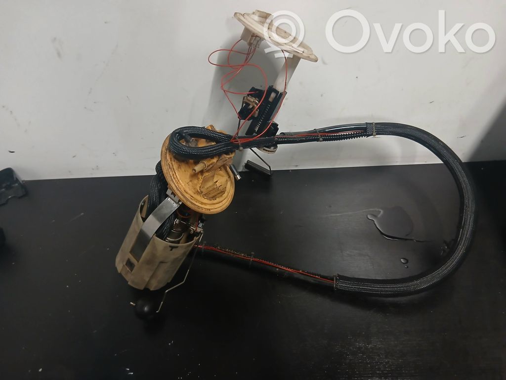 Volvo V70 Bomba interna de combustible 