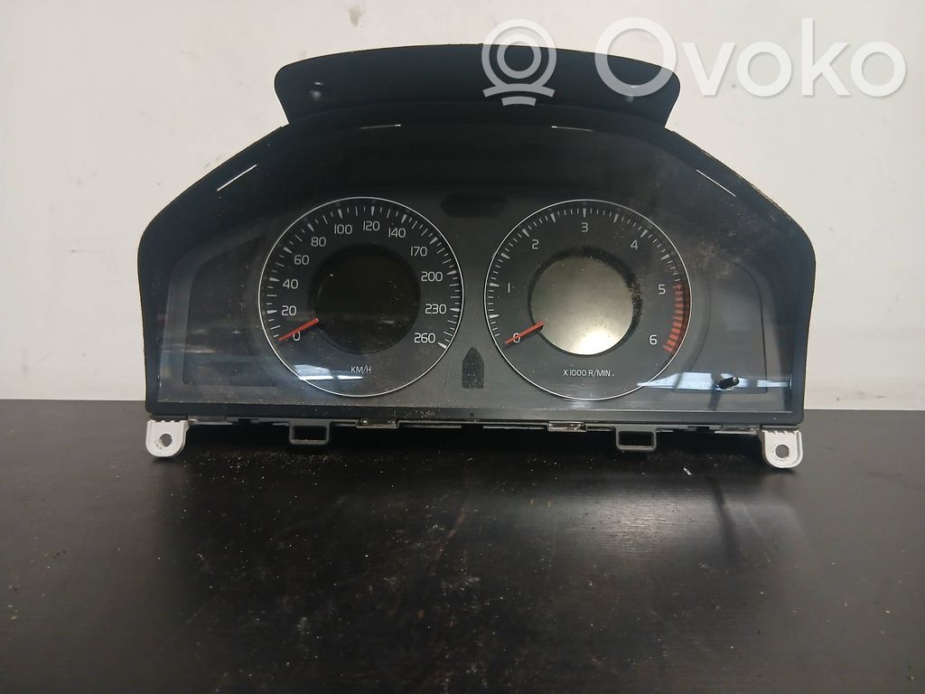 Volvo V70 Vitezometru (grup de instrumente) 