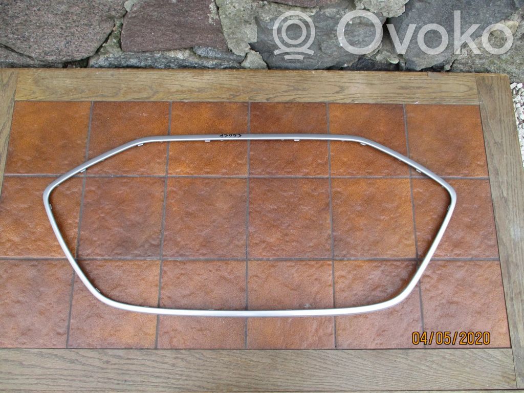 Hyundai ix20 Maskownica / Grill / Atrapa górna chłodnicy 