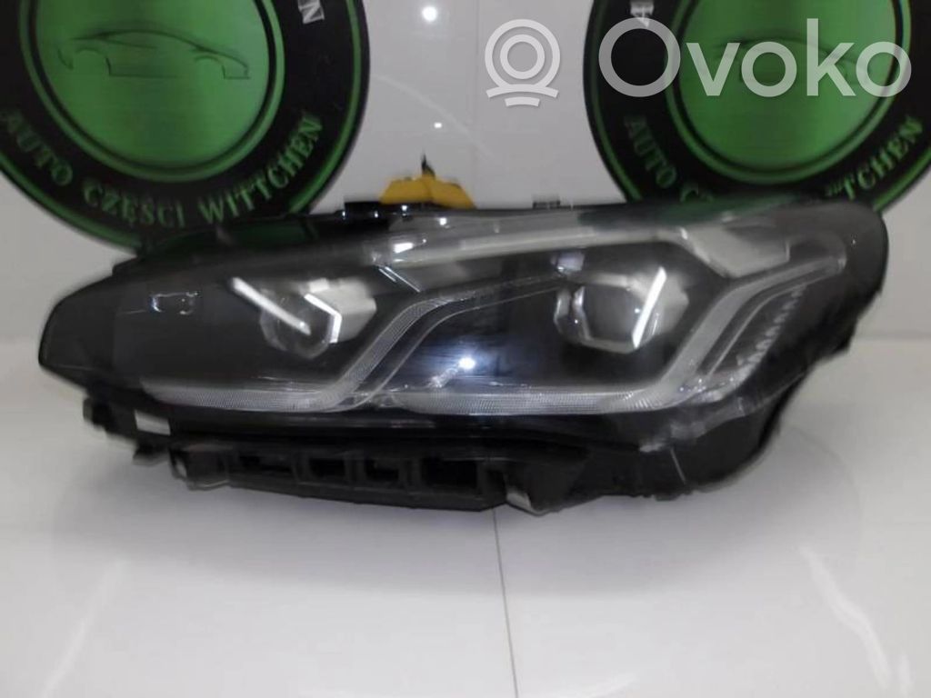 BMW 2 Active Tourer U06 Headlight/headlamp 
