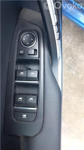 Electric window control switch   93571J7200