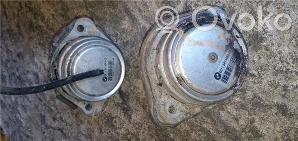 BMW X3 E83 Engine mount bracket 
