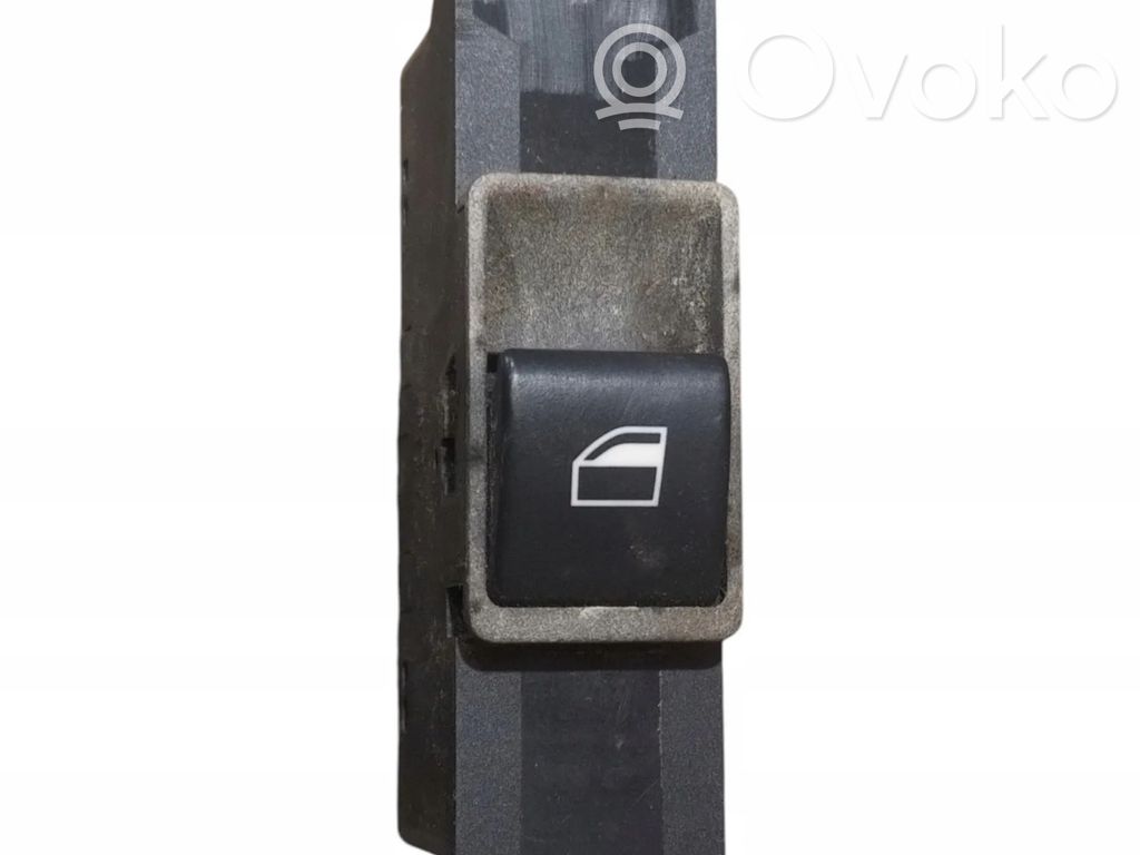 BMW 3 E46 Electric window control switch 