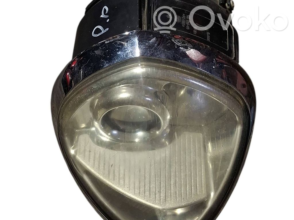 Lancia Thesis Lampa przednia 