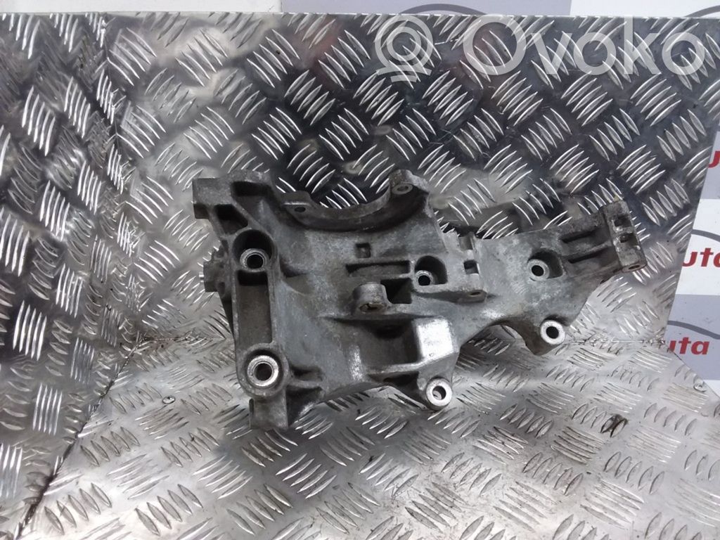 Generator/alternator bracket