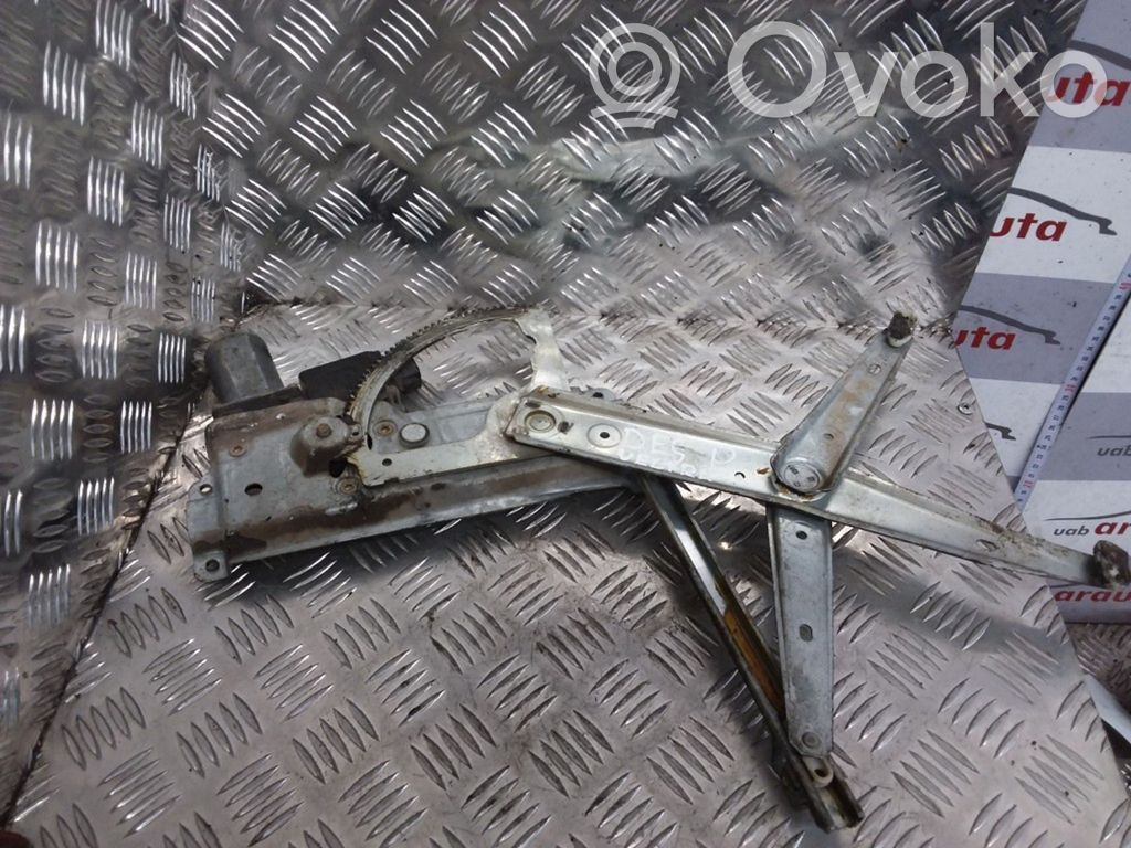 Opel Vectra B Elektryczny podnośnik szyby drzwi przednich 