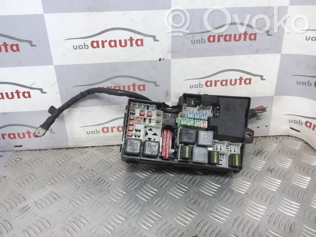 Ford Focus C-MAX Fuse module 