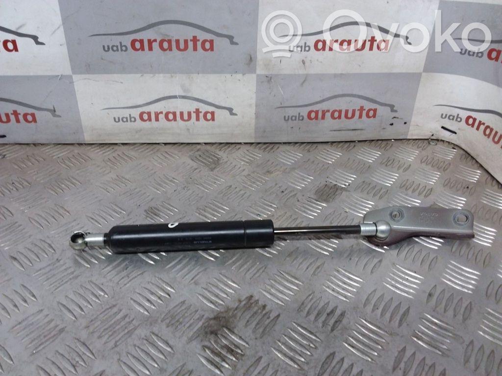 Volvo V70 Tailgate/trunk strut/damper 