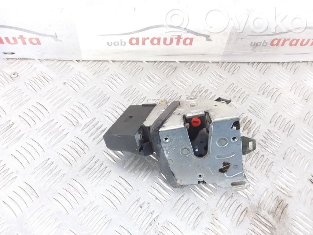 BMW 5 E39 Rear door lock 