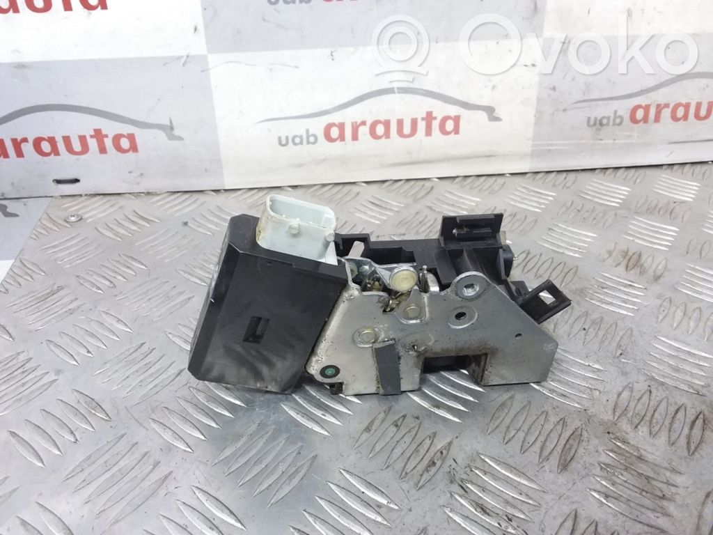 BMW 5 E39 Front door lock 