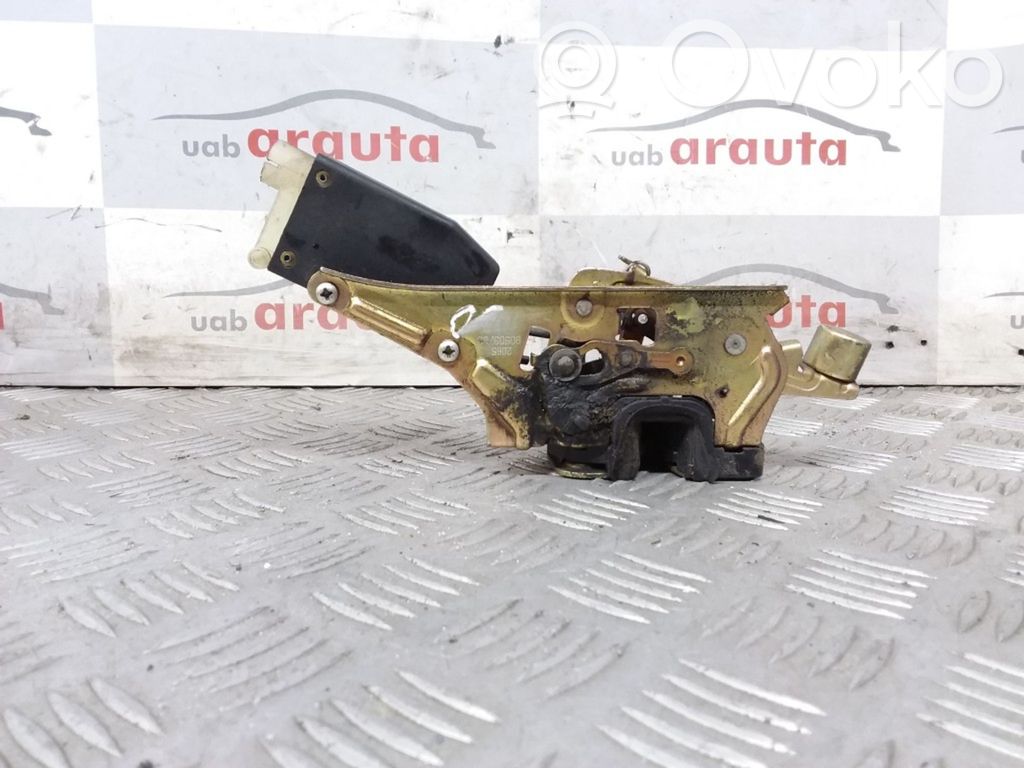 Opel Omega B1 Rear door lock 