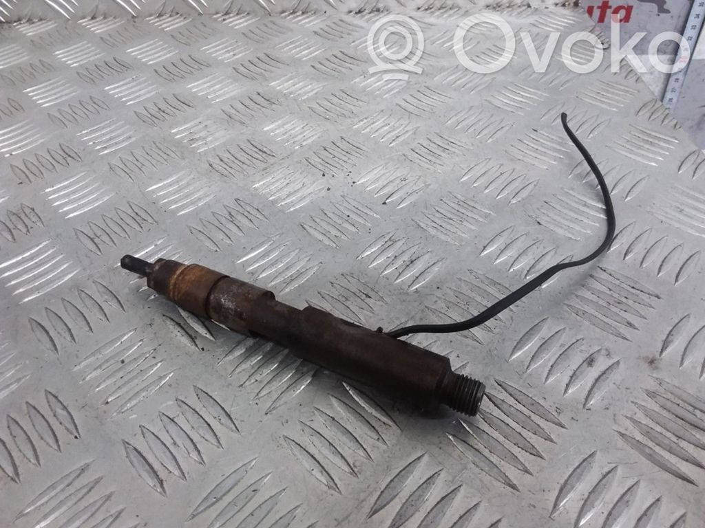 Renault Megane I Inyector de combustible 