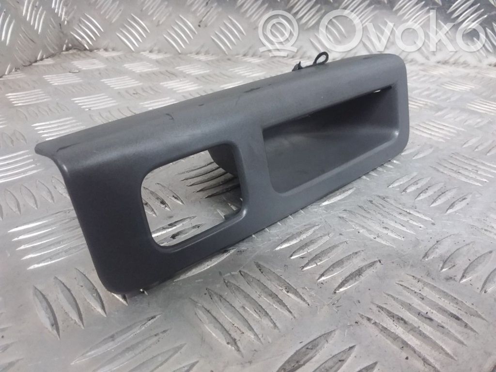 Volvo S40 Rear door handle trim 
