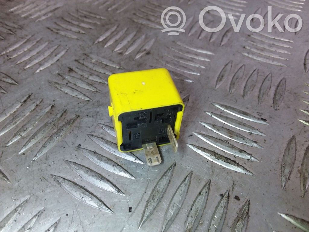 BMW 3 E36 Other relay 